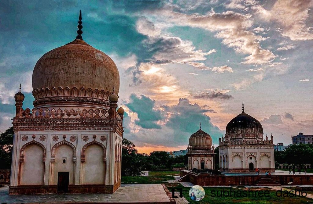 Qutb Shahi Tombs